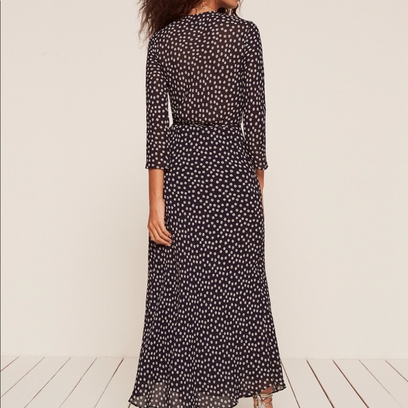 Reformation Tessa dress.Would also trade this dress for the same one in size M. - Picture 2 of 7